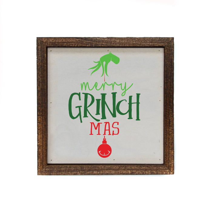 6X6 Christmas Decoration - Merry Grinch Mas Box Sign